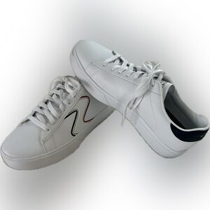 Women’s Skechers -  new  US size 11